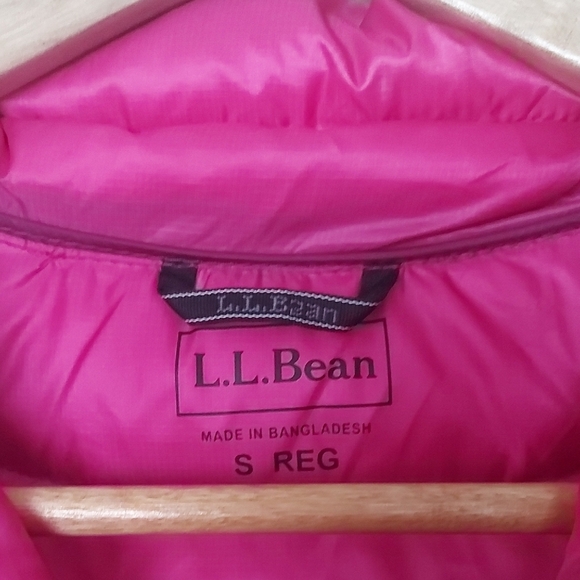 L.L. Bean Women's Purple Jacket 850 Down Filled Puffer Zip Pockets Size Small - Picture 6 of 10